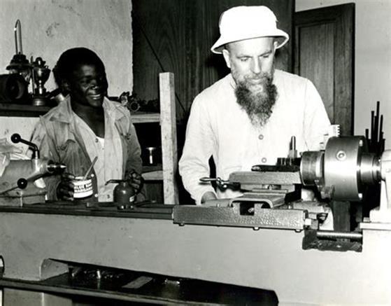 Longo Bernardo 3.jpg